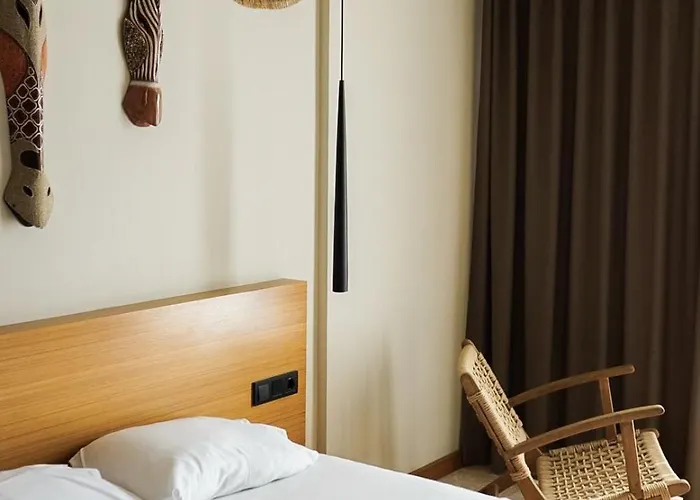 The Five - Adults Only * Seferihisar