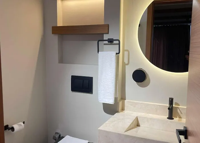 Otel The Five - Adults Only *