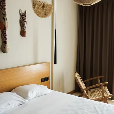 The Five - Adults Only * Seferihisar