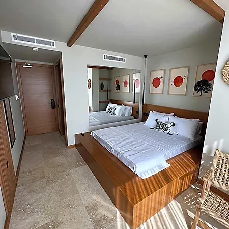 The Five - Adults Only Hotel